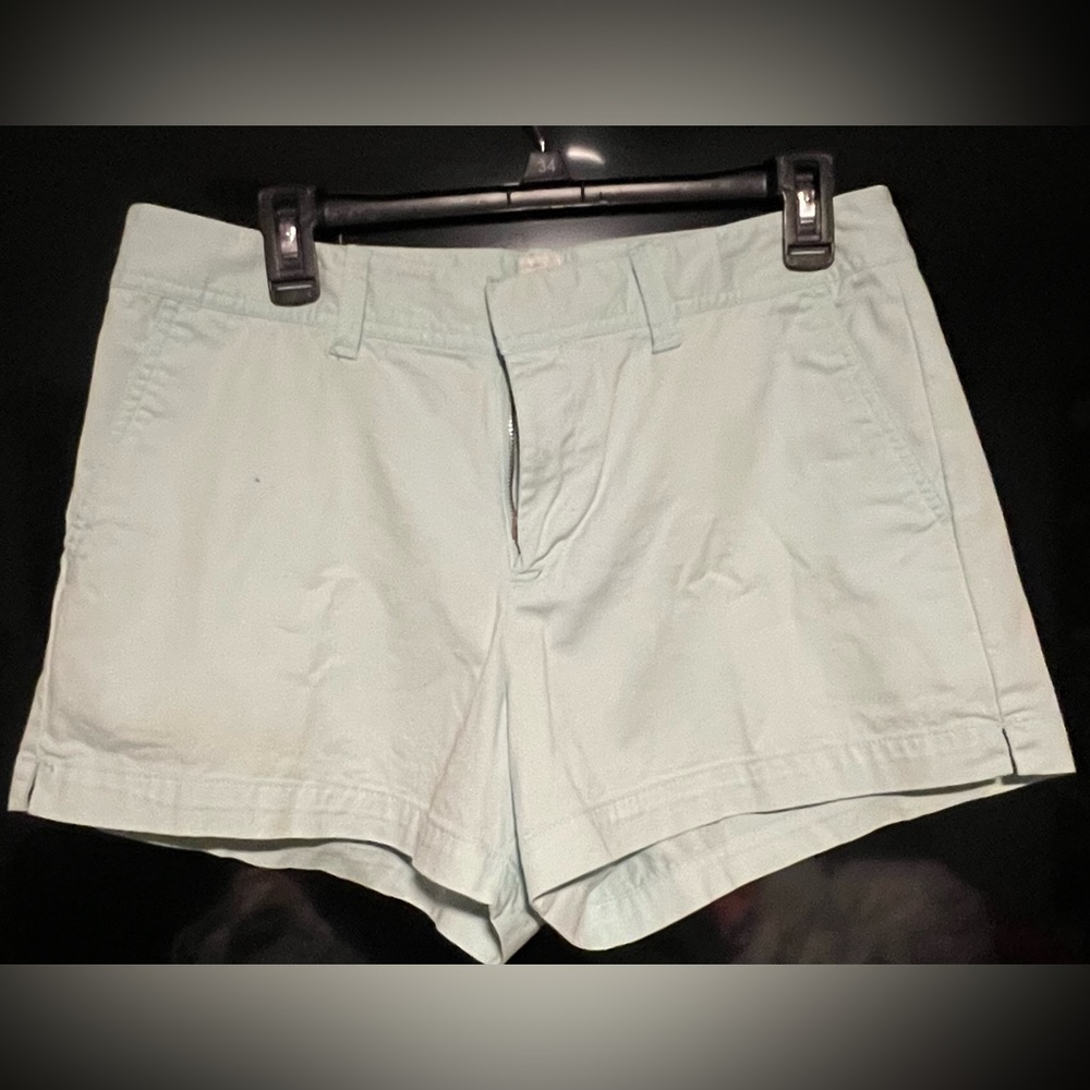 GAP women light blue shorts